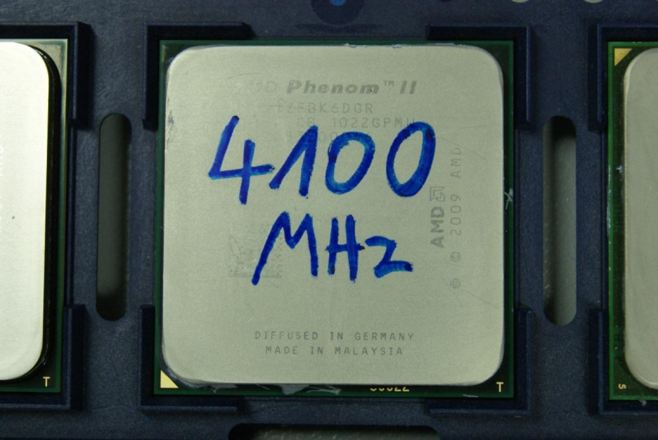 [12/09/2010] Schrauber-Tagebuch: High-End-PC mit 4-GHz-Hexacore, 16 GiByte RAM und vier SSDs (3)
