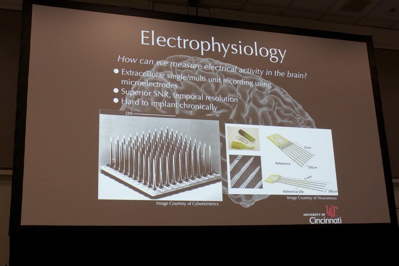 [29/09/2010] GTC 2010: Keine Science-Fiction mehr - Robotersteuerung per Gedankenkraft (6)