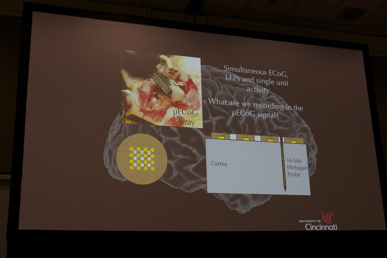 [29/09/2010] GTC 2010: Keine Science-Fiction mehr - Robotersteuerung per Gedankenkraft (34)