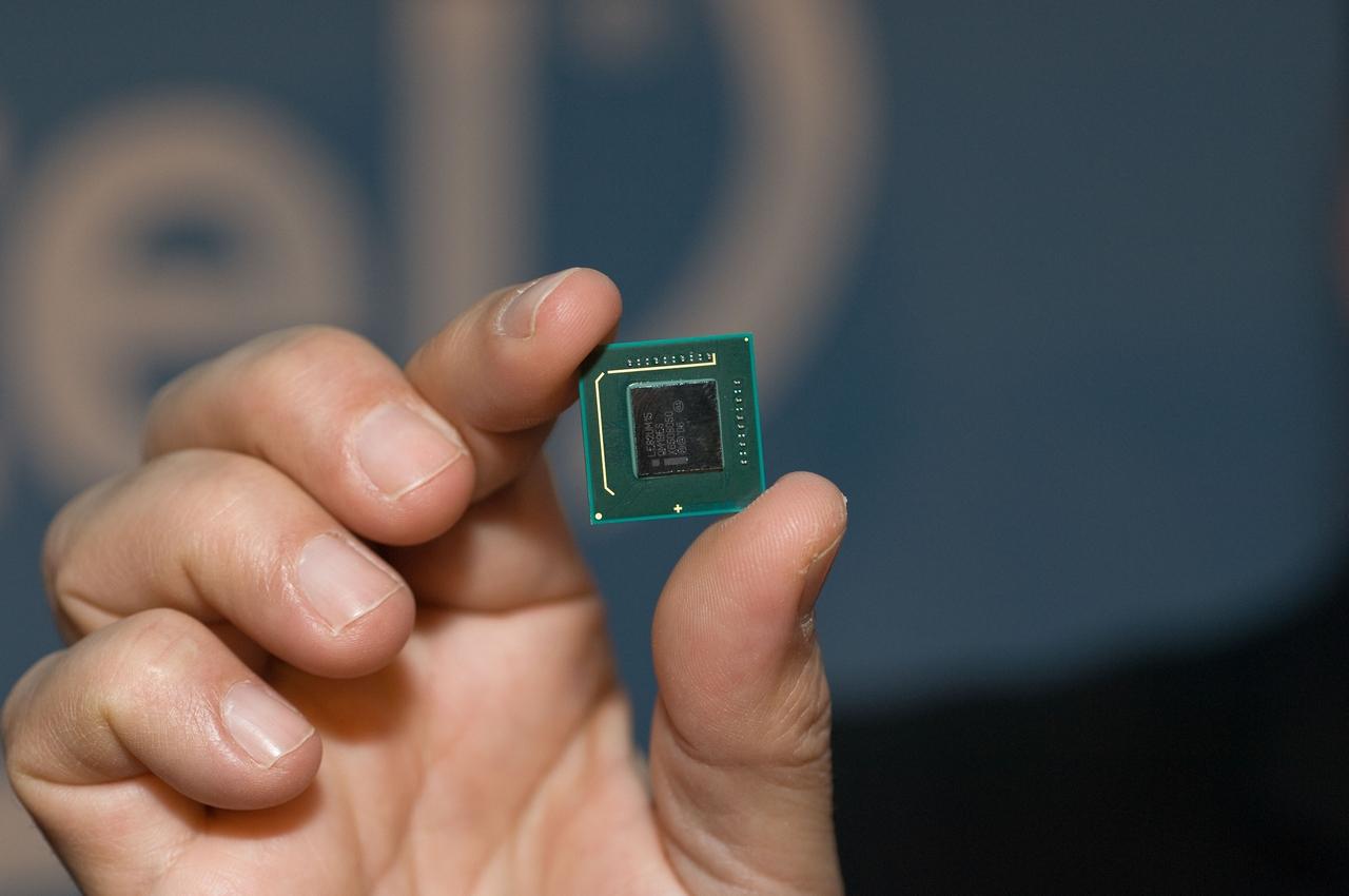 [09/09/2010] Die nächste Generation der Atom-Prozessoren soll mit bis zu vier CPU-Kernen und deutlich schnellerer Grafik antreten.