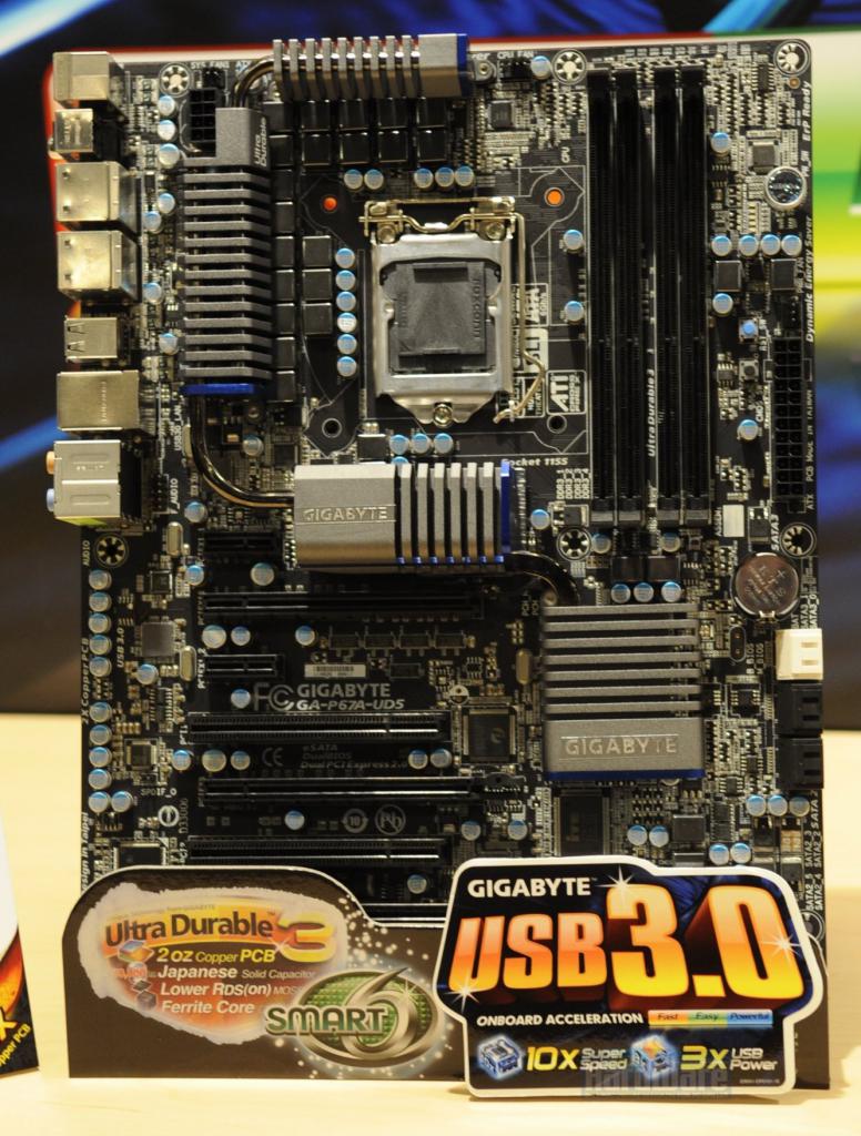 [13/09/2010] Gigayte P67A-UD5 (3)