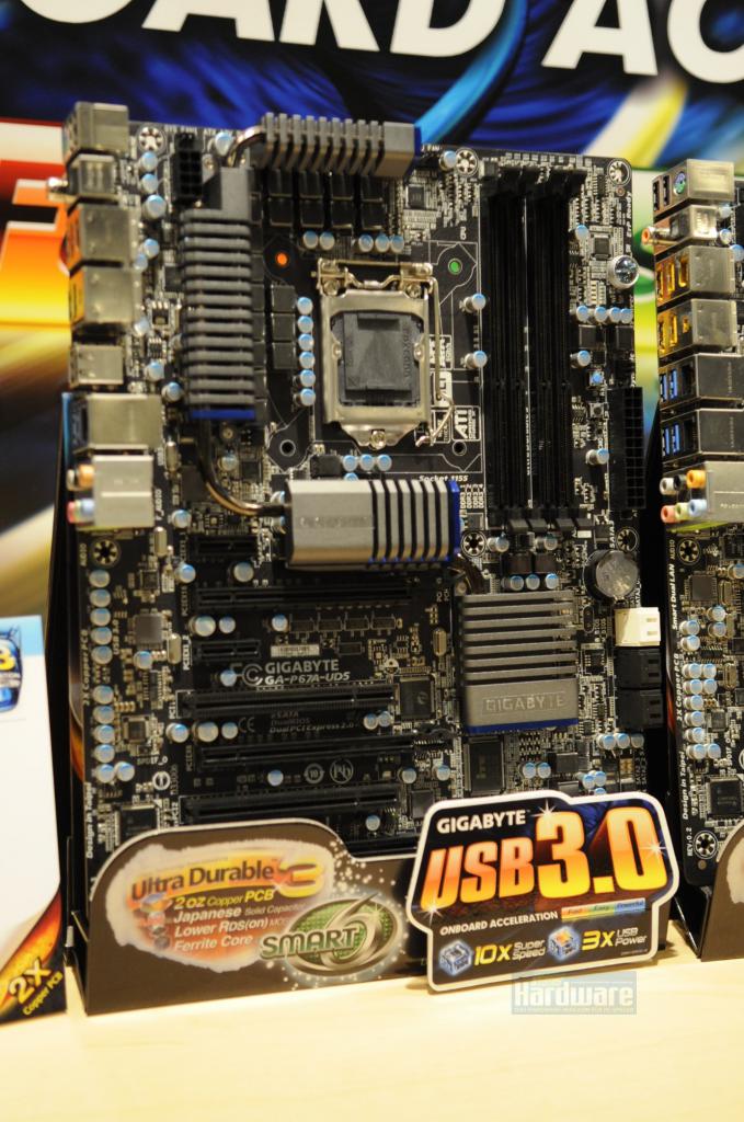 [13/09/2010] Gigayte P67A-UD5 (10)