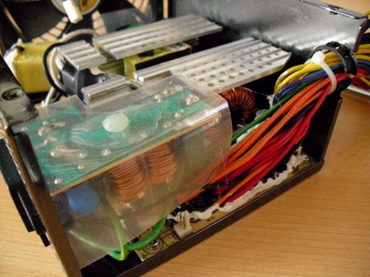 [17/09/2010] Die Netzteile der PCGHX-Community (27)