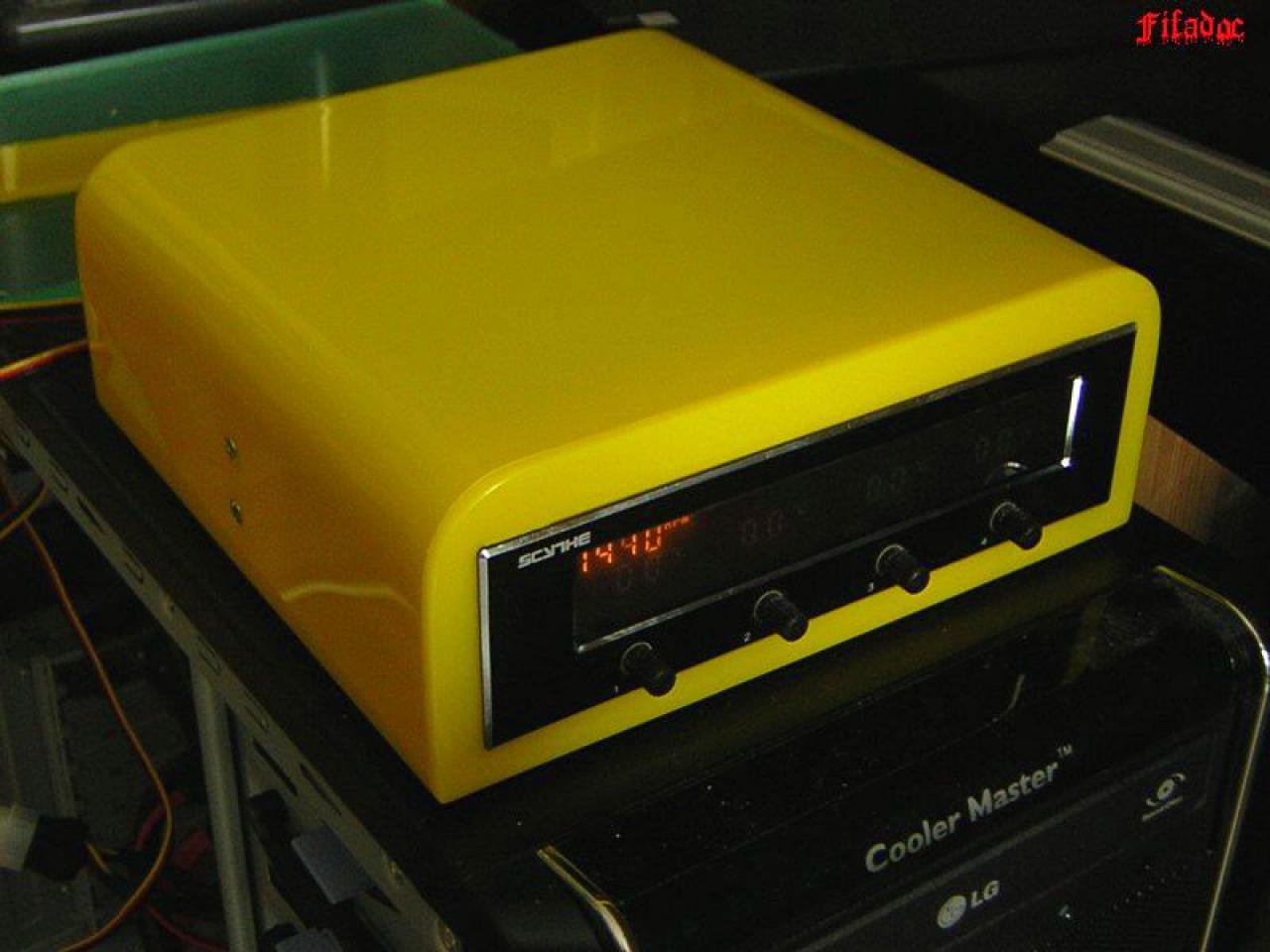 [02/09/2010] PCGH-Casemod von NobLorRos: 