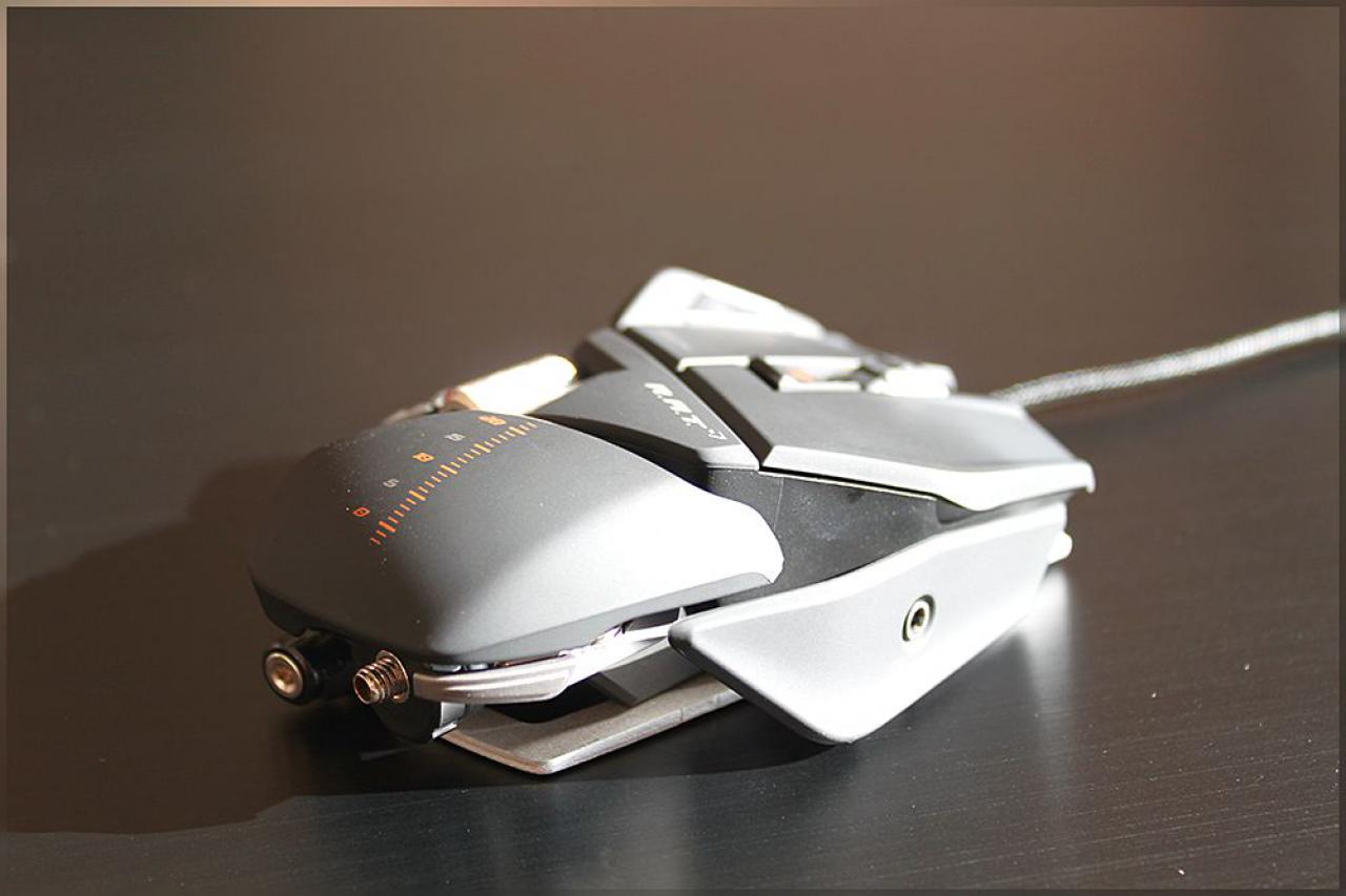 [02/09/2010] PCGH-Casemod von NobLorRos: Abgefahrene R.A.T.-Maus abgelichtet (35)