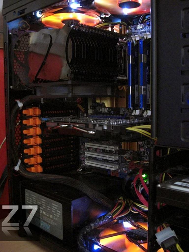 [10/09/2010] PC by Z7Xc3