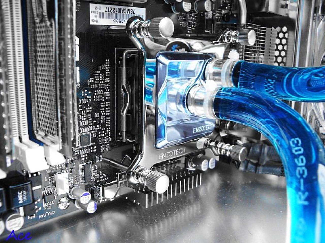 [02/09/2010] Die Wasserkühlungen der PCGHX-Community - Bilder-Update (4)