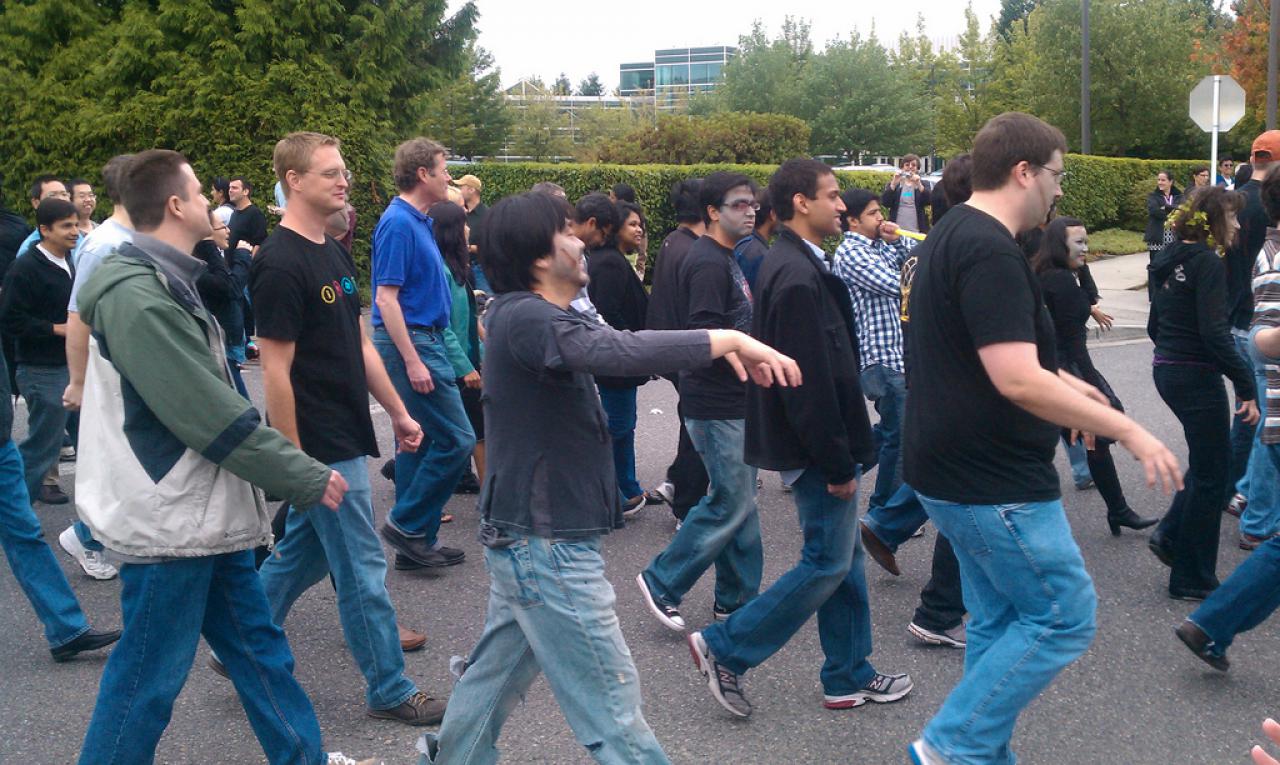 [13/09/2010] Microsoft Parade: Windows Phone 7 ist RTM. Die Konkurrenz wird zu Grabe getragen. (5)