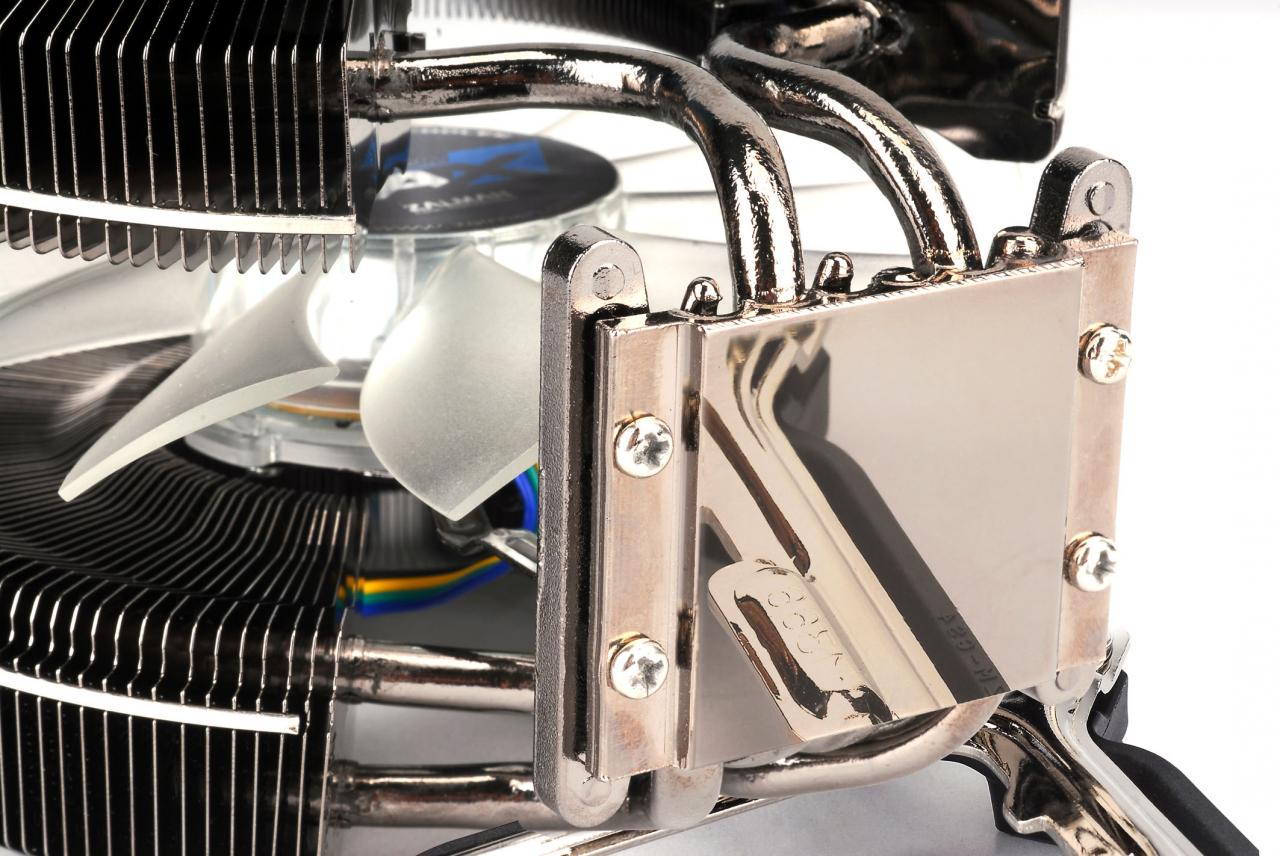 [13/10/2010] Zalman CNPS9900 MAX (2)