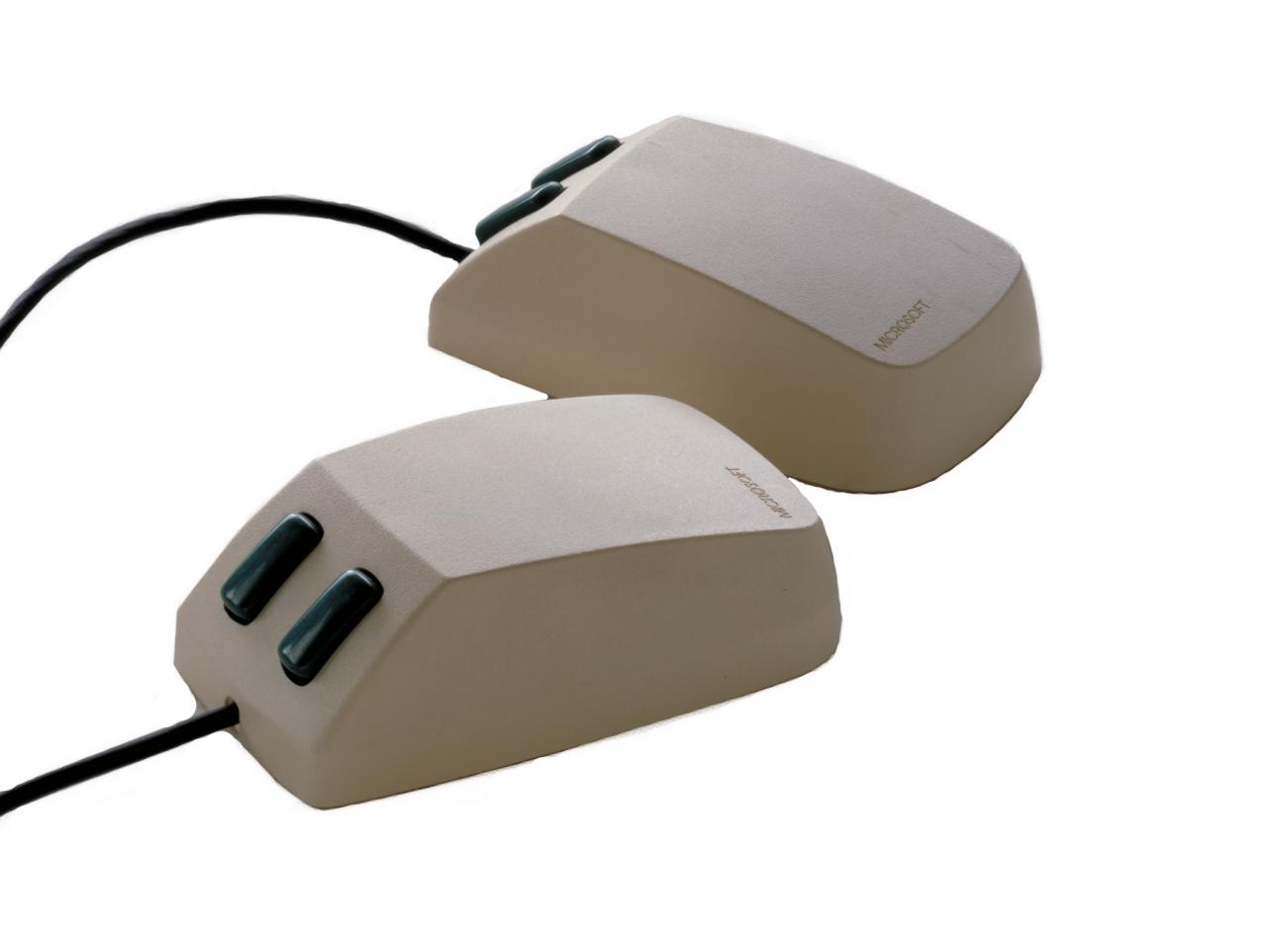 [28/10/2010] Microsoft Mouse: 3D-Shooter hat man 83 noch nicht gespielt, deswegen war die Haptik der Maus auch nicht so wichtig.
