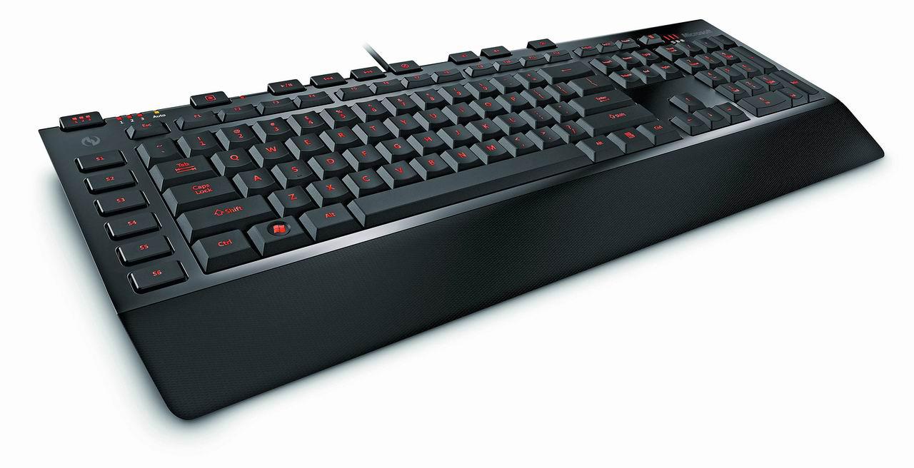 [19/10/2010] Dank programmierbarer Tasten samt Makros eignet sich die Sidewinder X4 (5x) von Microsoft hervorragend für Spieler.