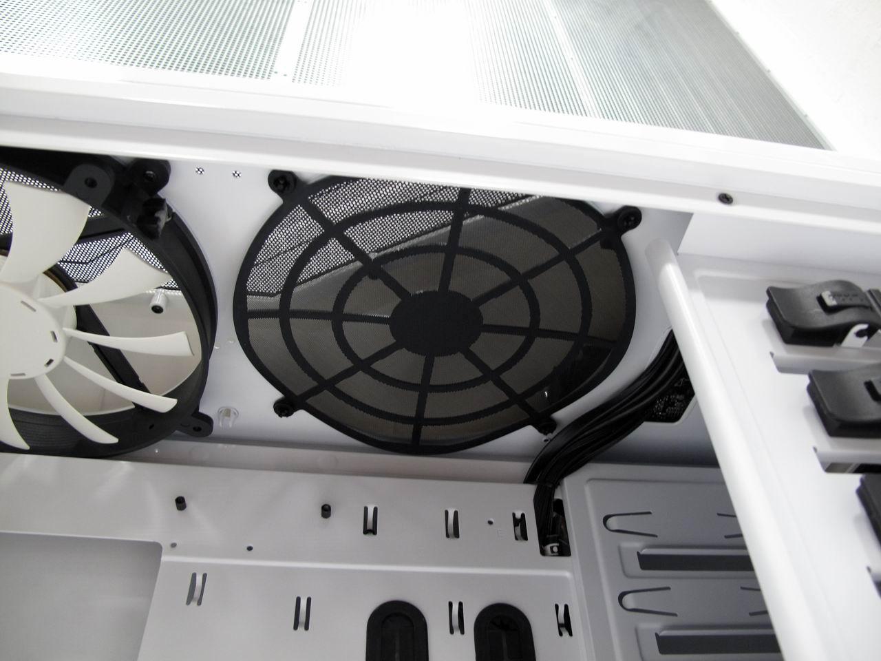 [19/10/2010] NZXT Phantom im Kurz-Test (9)