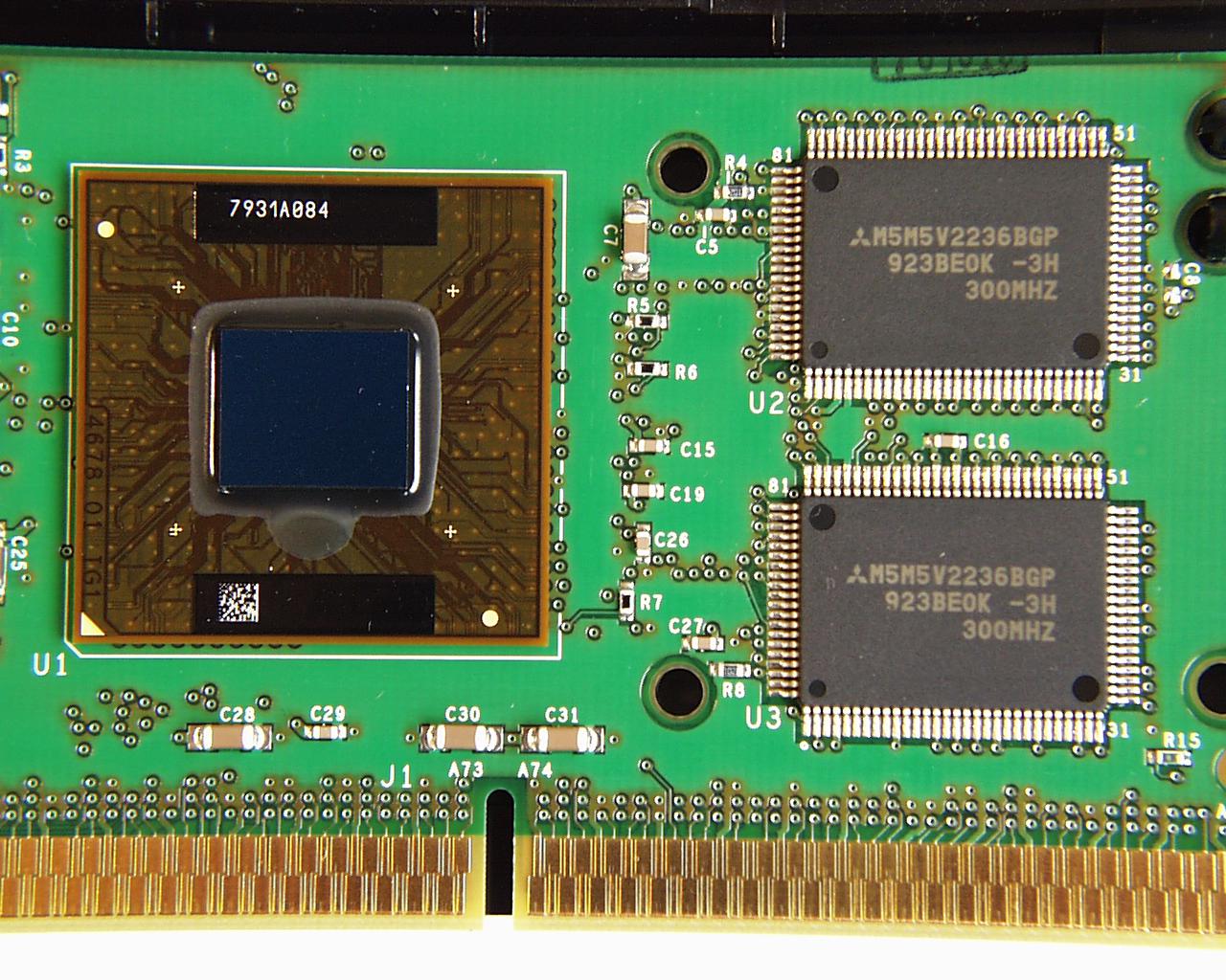 [28/10/2010] Platz 21: Intel Pentium 3 (500 MHz Coppermine): 18 Stimmen, 2,40%