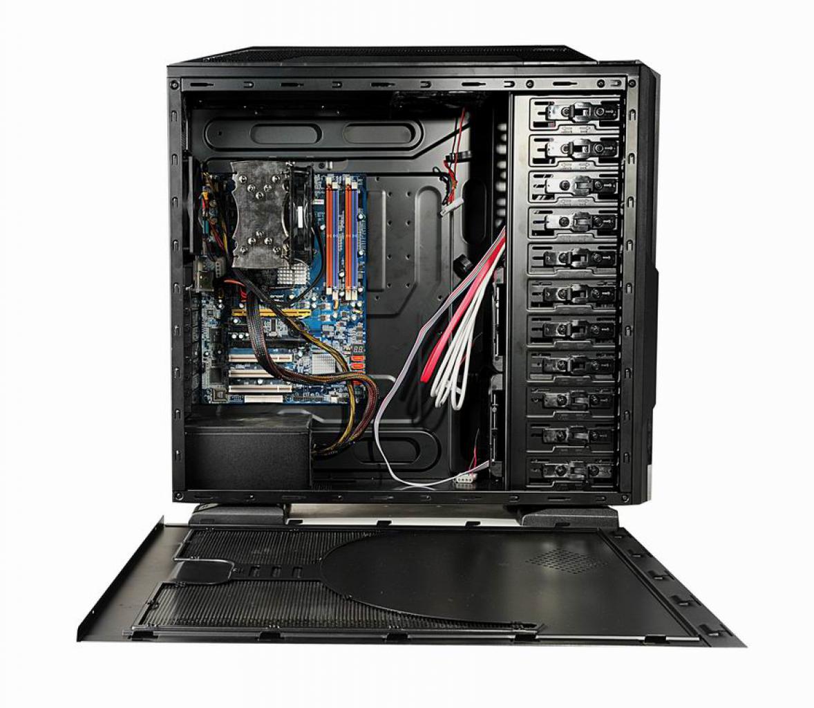 [30/10/2010] Neues von Spire: Der Big-Tower Epoxi SP6002B kommt im November. (11)