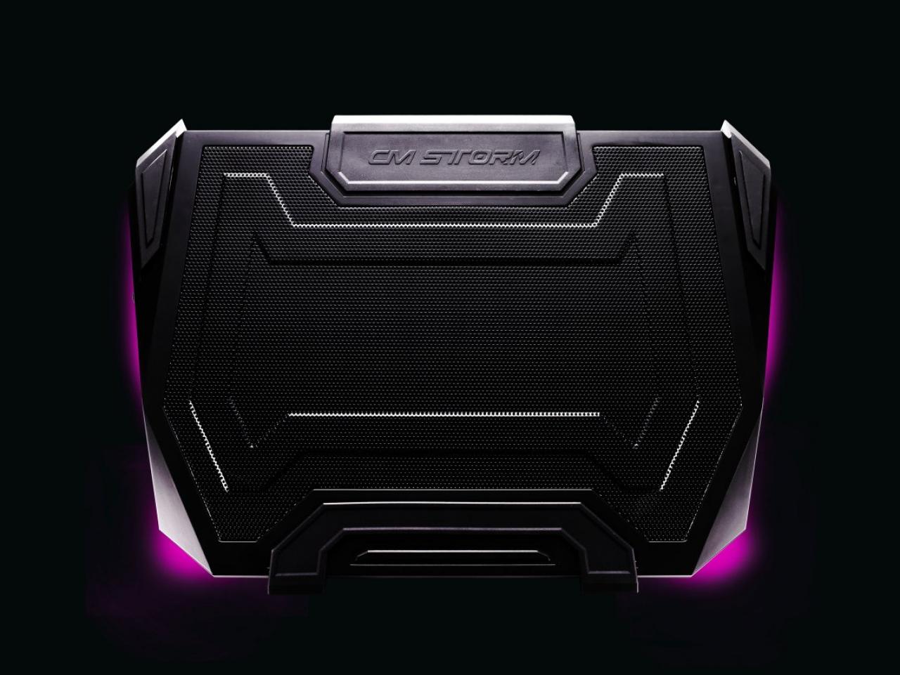 [29/10/2010] Cooler Master CM Storm SF-19 (9)