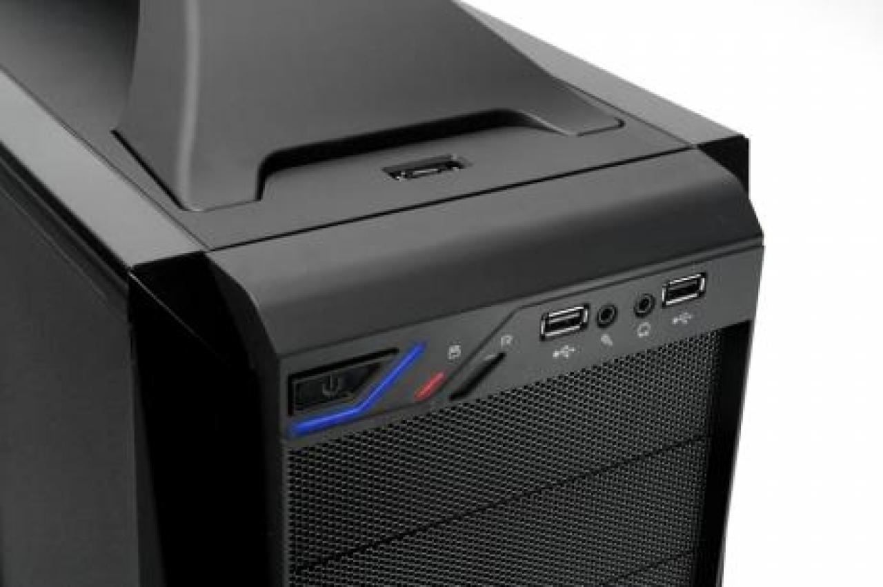 [22/10/2010] Thermaltake V5 Black Edition: Neuer Midi-Tower mit Tragegriff (10)