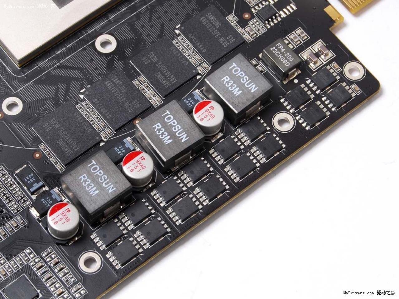 [26/10/2010] Zotac: Erste PCB-Fotos einer Dual-Geforce GTX 460 aufgetaucht (2)
