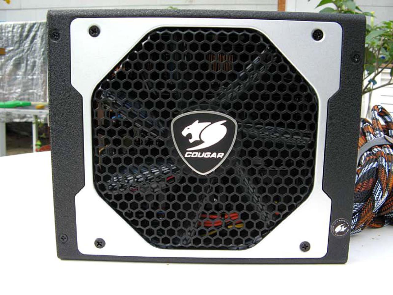[09/10/2010] Des Rabens neue Kleider: Giftgrüne Casemod des Silverstone Raven (51)