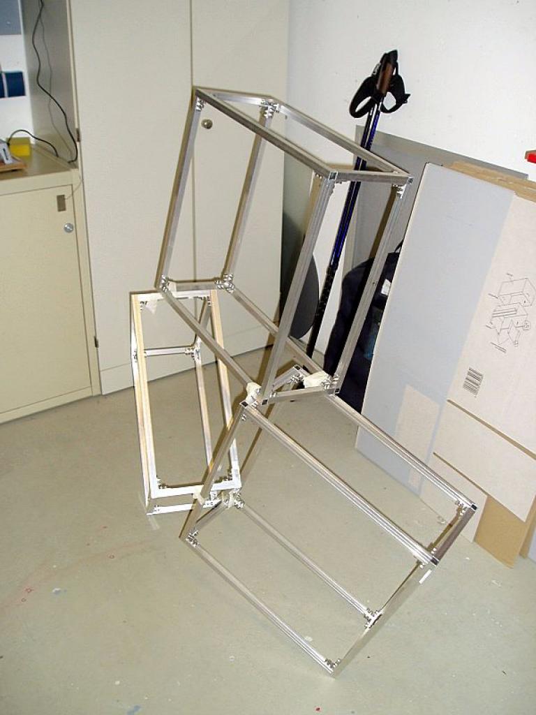[10/10/2010] Verrückte Casecon: Drei Gehäuse für einen PC (10)