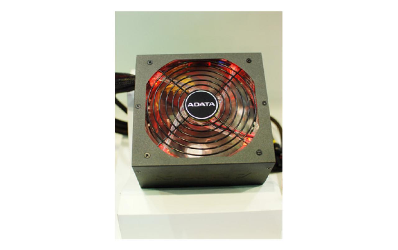 [27/10/2010] Adata HM: Speicherhersteller startet eigene Netzteilserie mit bis zu 1.200 Watt (7)