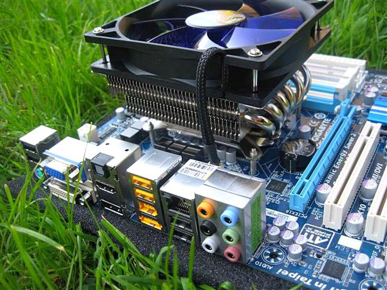 [15/10/2010] Project Pink: Die HTPC-Casemod mit der femininen Note (11)