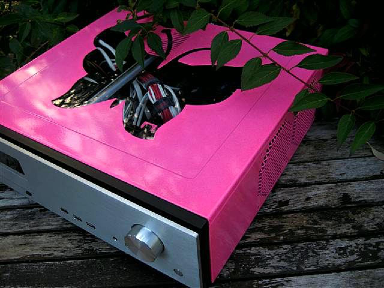 [15/10/2010] Project Pink: Die HTPC-Casemod mit der femininen Note (21)