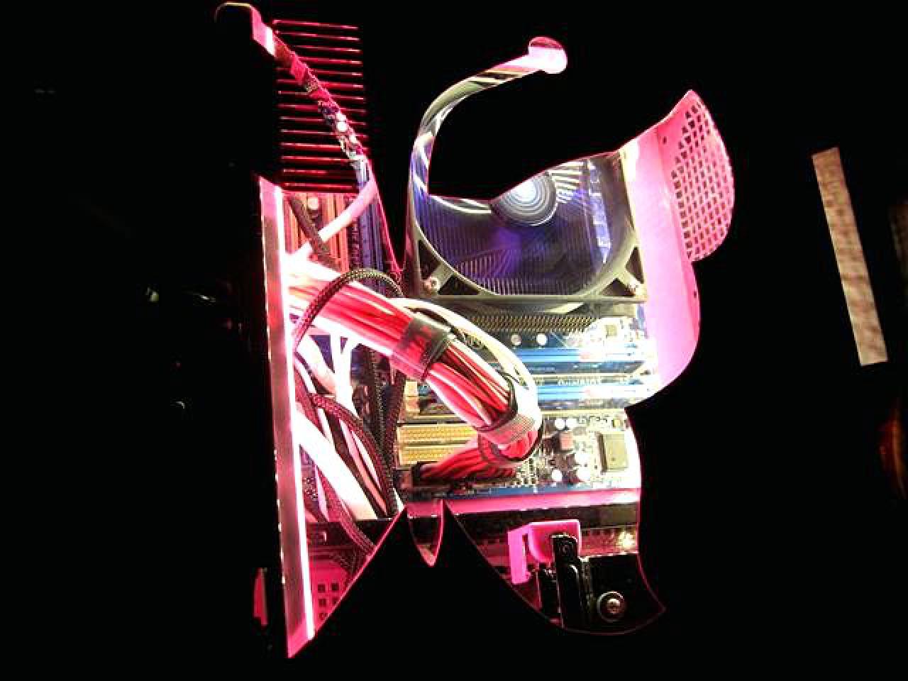 [15/10/2010] Project Pink: Die HTPC-Casemod mit der femininen Note (24)