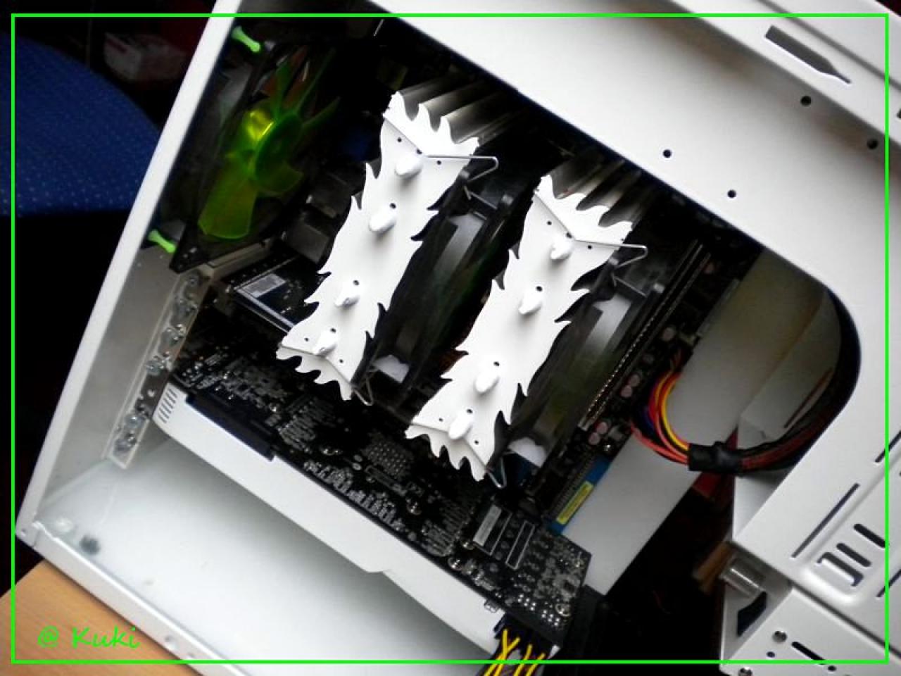 [22/10/2010] Kontrastreiche Lian-Li-Casemod: Schwarz trifft Weiß bei The Brightest Darkness (15)