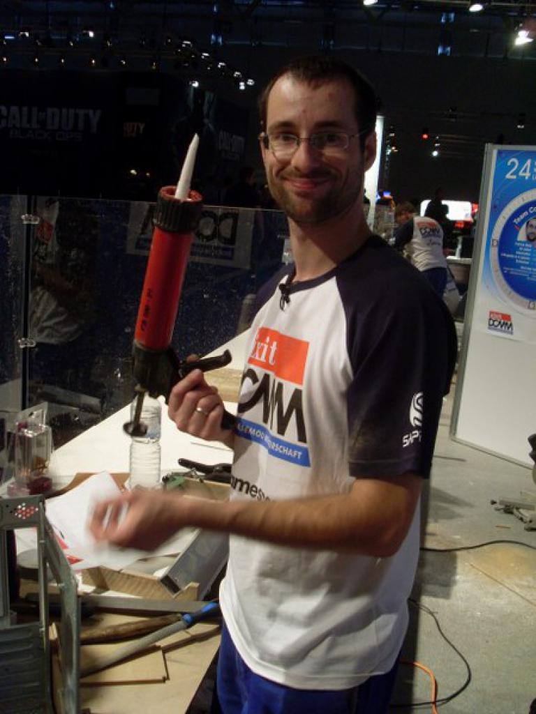 [22/10/2010] Casemodding unter Zeitdruck: Die 24-Stunden-Casemod (6)