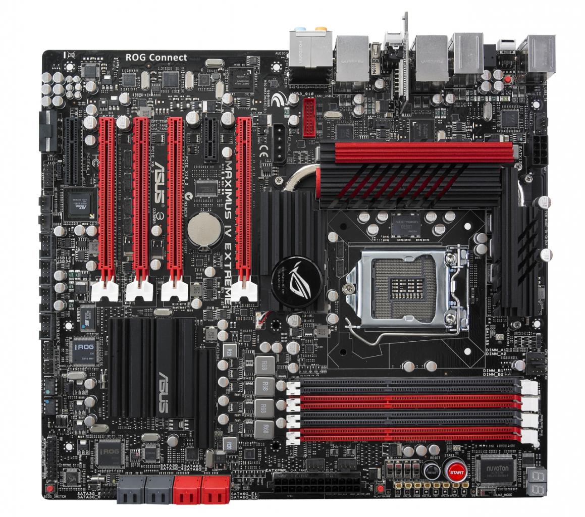 [19/11/2010] Asus Maximus IV Extreme: Wuchtige, aber flache Kühlung, Spannungsmesspunkte, Diagnose-LEDs, vier SATA-6Gb/s-Ports - Top-Ausstattung wohin mal auch blickt.