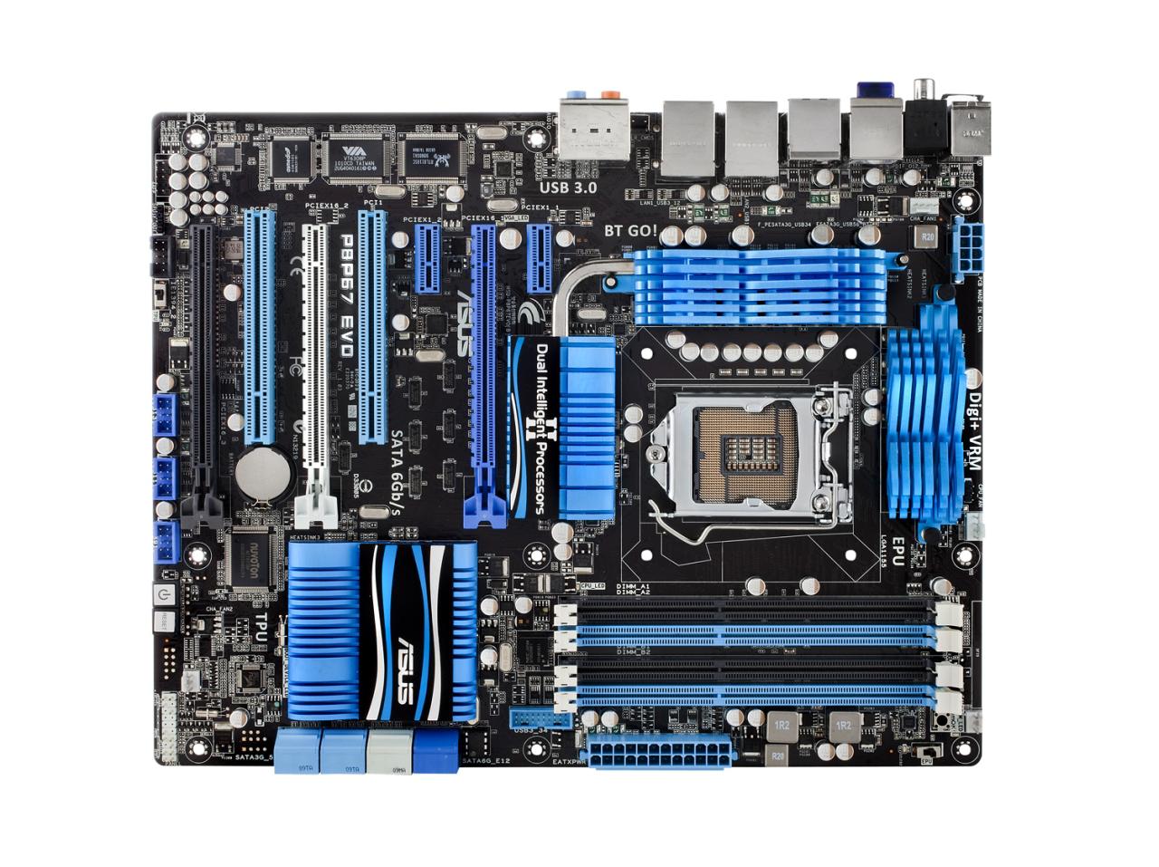 [19/11/2010] Asus P8P67 Evo: Der Front-USB-3.0-Anschluss ist auch hier vorhanden...