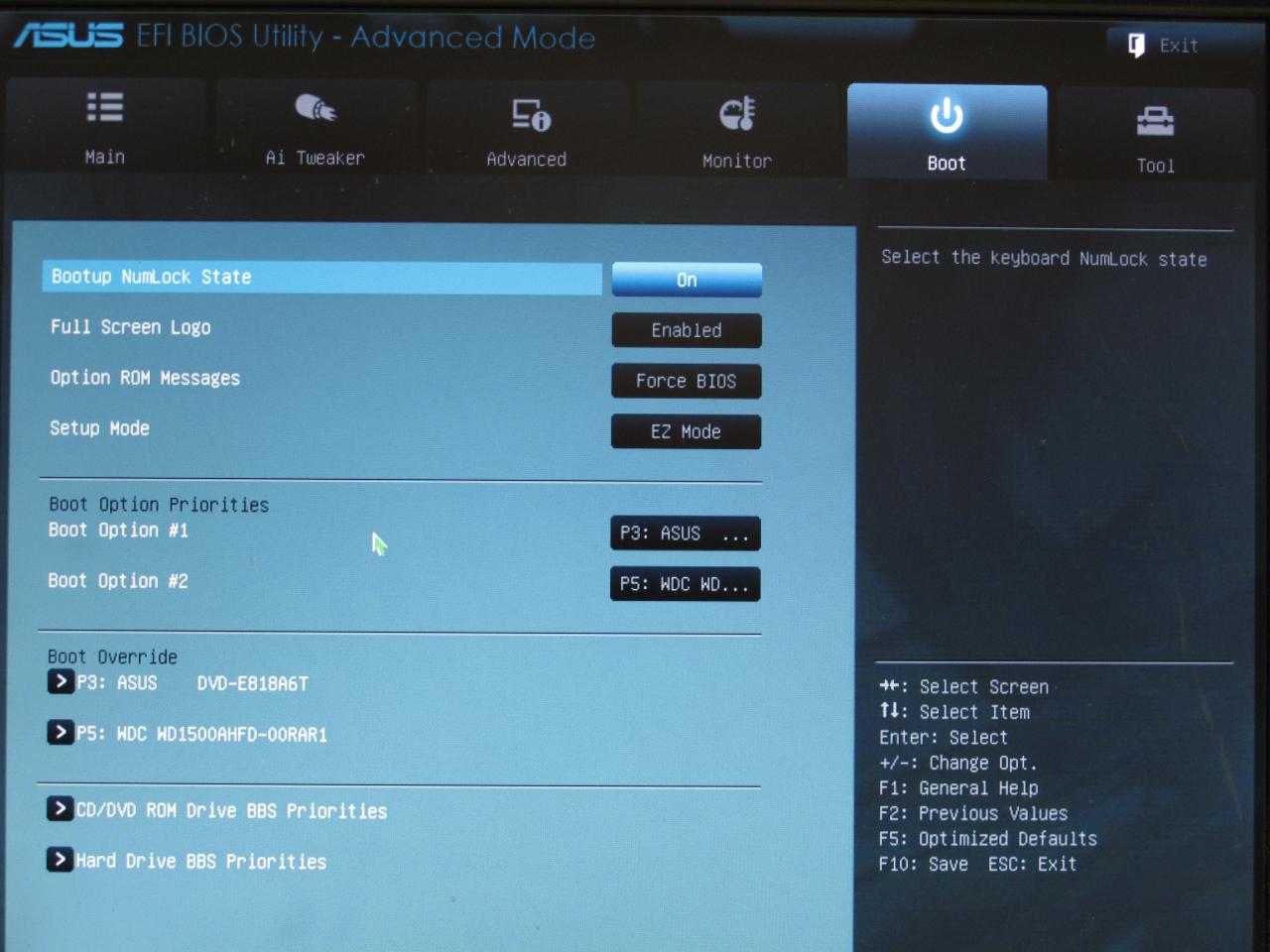 [17/11/2010] Asus UEFI 14 