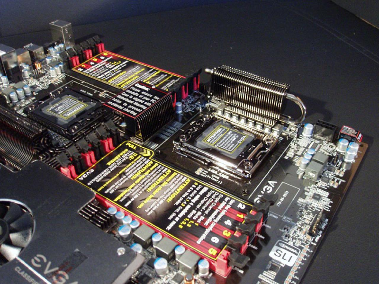 [05/11/2010] Casemod Behemoth Projekt: Black Industrial meets Mutter aller Mainboards EVGA SR-2 (5)