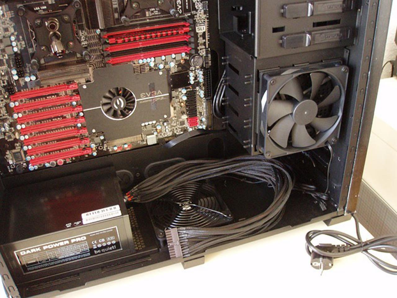 [05/11/2010] Casemod Behemoth Projekt: Black Industrial meets Mutter aller Mainboards EVGA SR-2 (24)