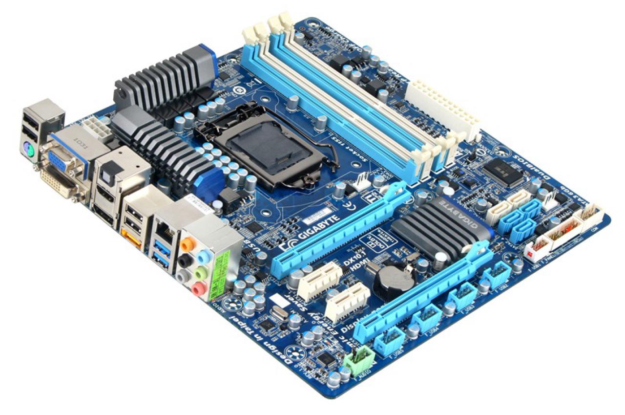 [01/11/2010] Gigabyte H67MA-UD2H (3)