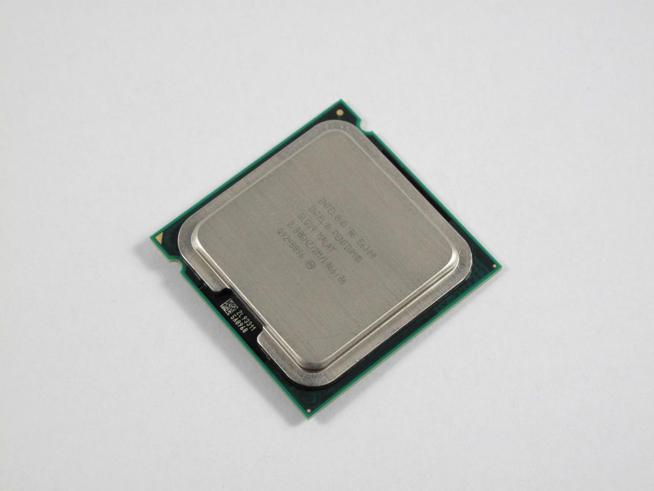 [30/11/2010] Beispielfoto Intel CPU (2)