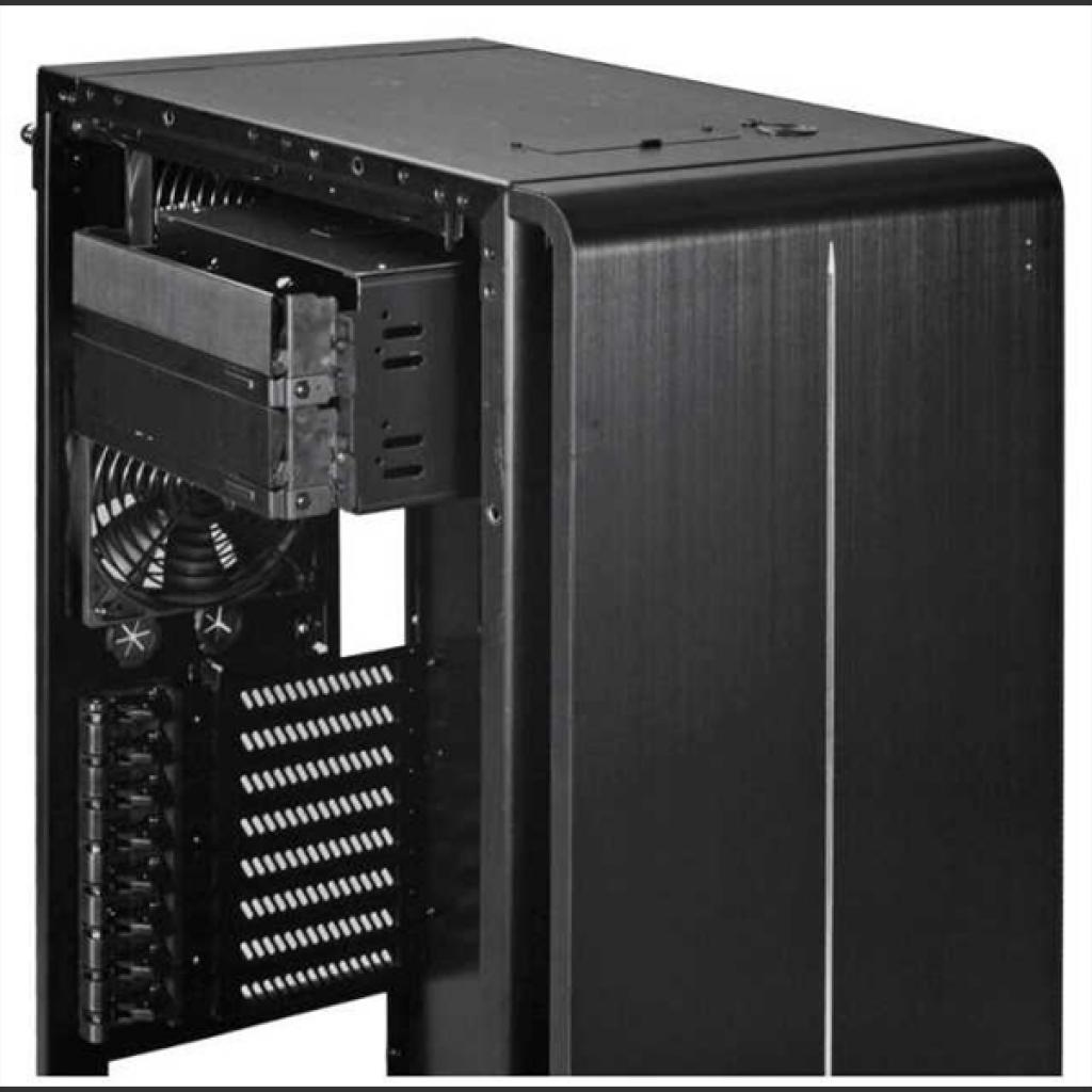 [08/11/2010] Lian Li PC-X500FX: Nachfolger des PC-X500 in norwegischen Online-Shop aufgetaucht (16)