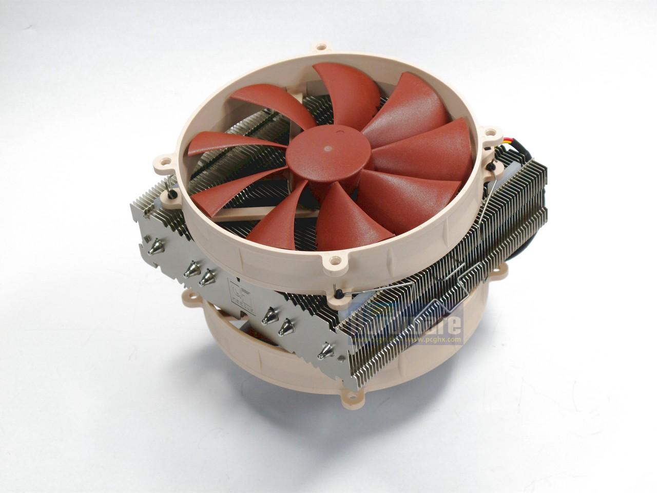 [26/11/2010] Noctua NH-C14, Note: 2,28 - CPU-Temperatur (Lüfterdrehzahl in %): 44,7 (100%)/45,5 (75%)/47,3 (50%) °C, Lautheit (Lüfterdrehzahl in %): 2,6 (100%)/0,8 (75%)/0,2 (50%) Sone, PCGH-Preisvergleich