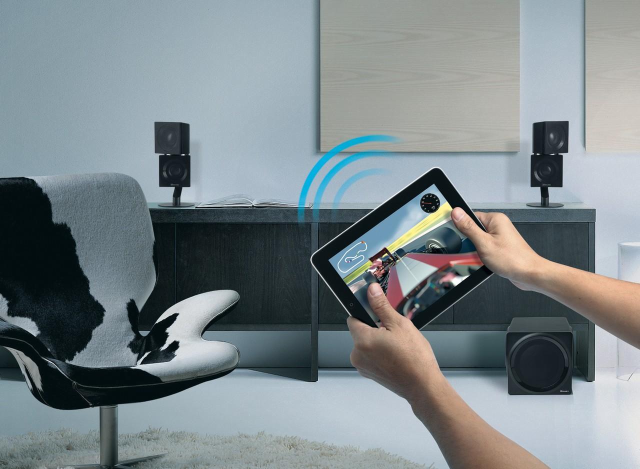 [12/11/2010] Creative Ziisound T6 - Virtual Sorround via Bluetooth (2)