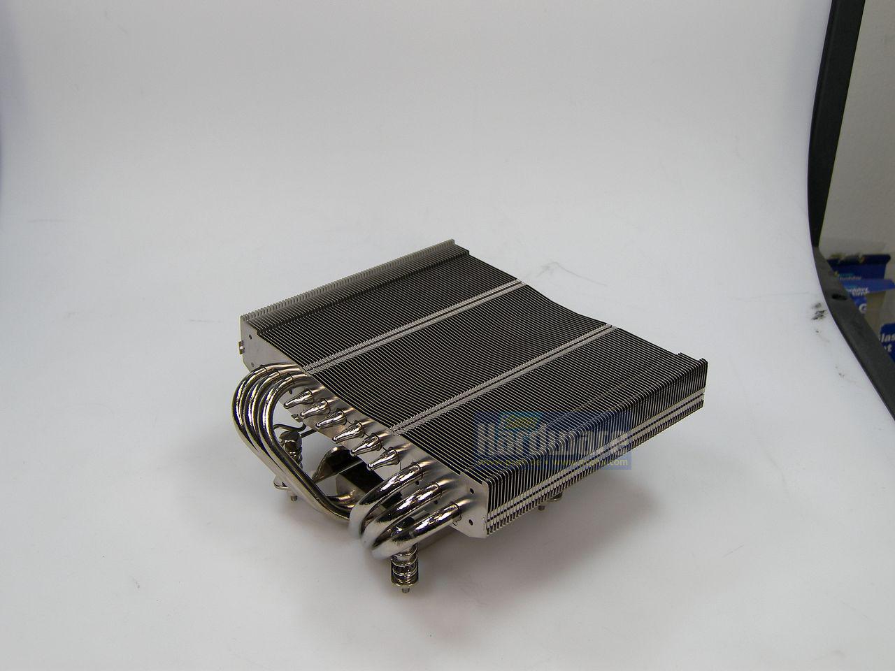 [16/11/2010] Thermalright AXP-140
