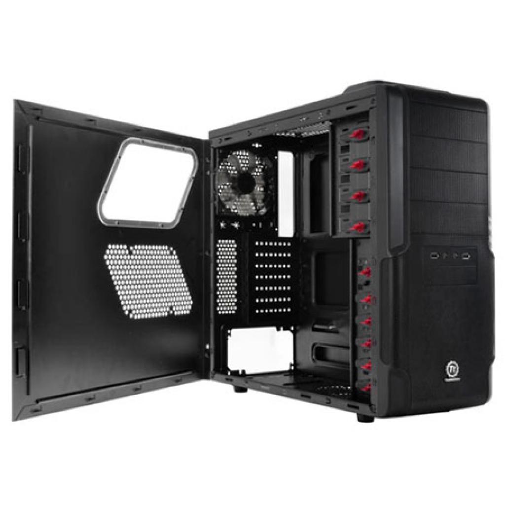 [22/11/2010] Thermaltake Dokker (5)