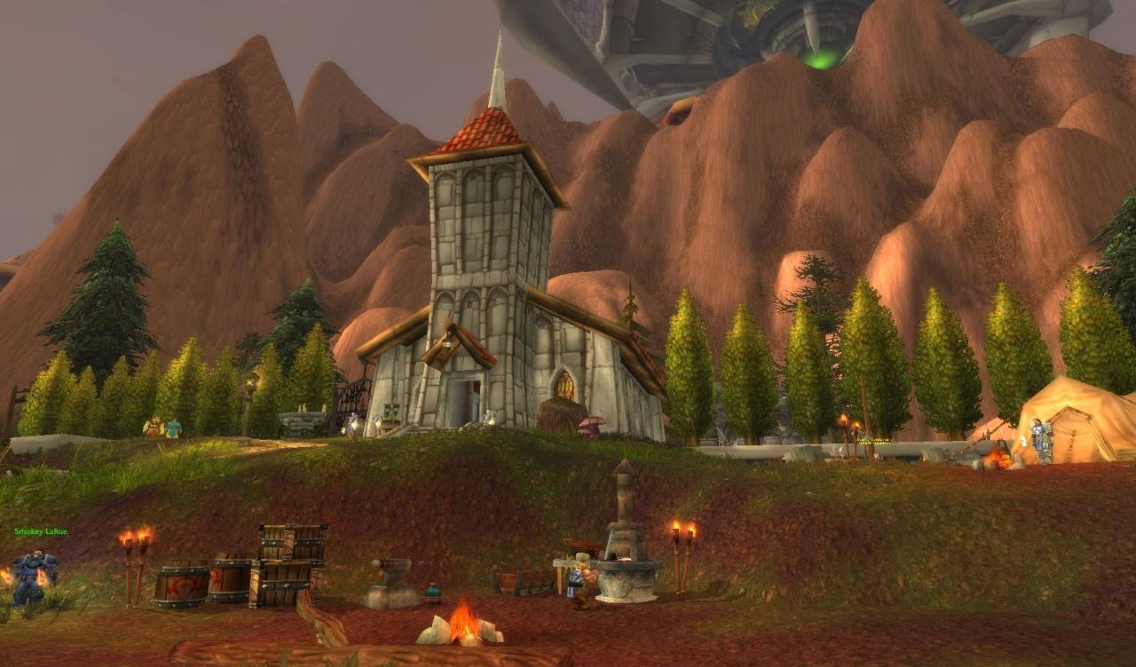 [19/11/2010] World of Warcraft jetzt und mit Cataclysm: der Vergleich. Die Kapelle des hoffnungsvollen Lichts in den Östlichen Pestländern nachher.
