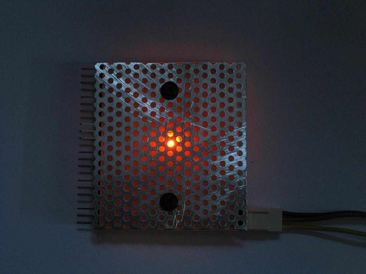 [26/11/2010] Luxuriöse Casemod eines Lian Li V2120X im Lochgitter-Design (58)