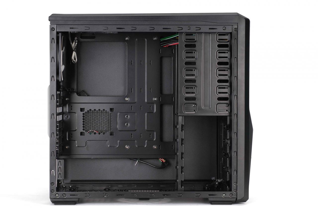 [04/11/2010] Zalman Z9 Plus (5)