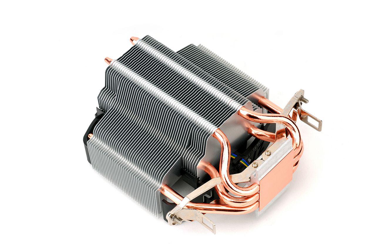 [22/11/2010] Zalman CNPS5X (5)
