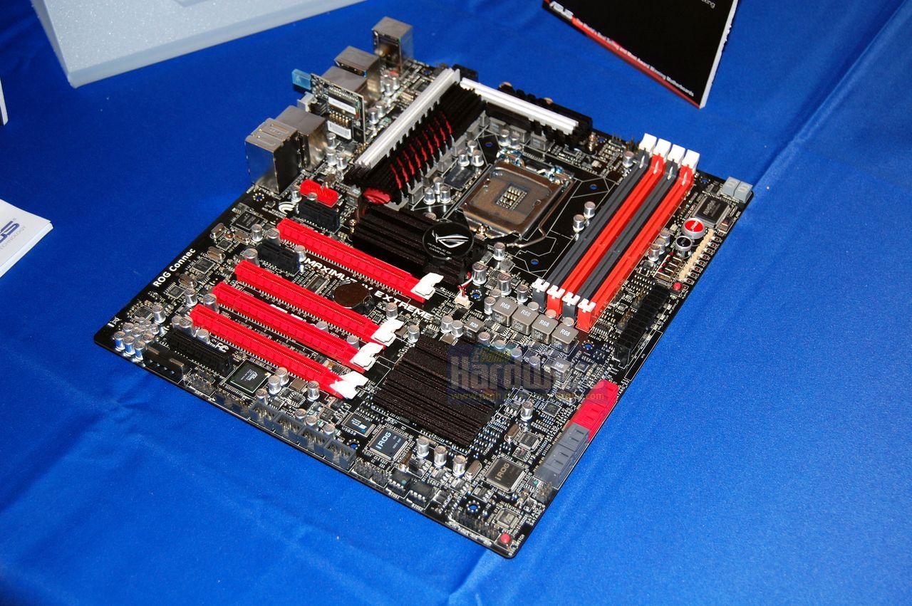 [15/11/2010] Asus Maximus IV Extreme (9)