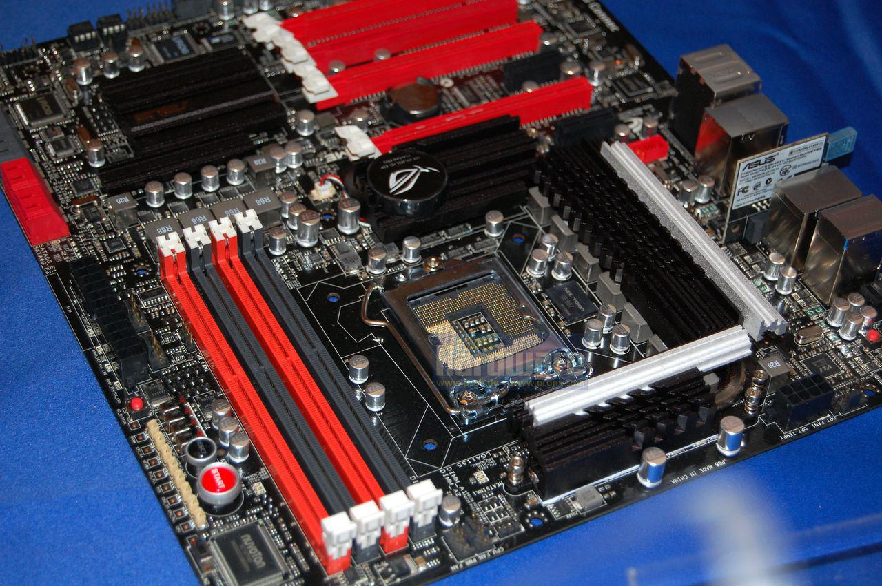 [15/11/2010] Asus Maximus IV Extreme (18)