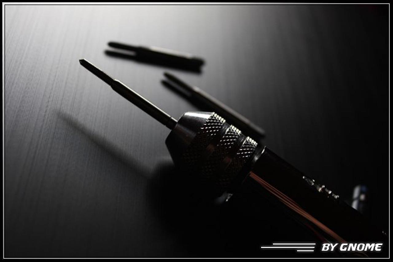 [19/11/2010] Black loves Aqua: Erstklassige Bilder der edlen Wakü-Casemod (35)