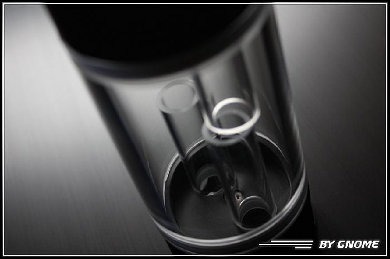 [19/11/2010] Black loves Aqua: Erstklassige Bilder der edlen Wakü-Casemod (58)