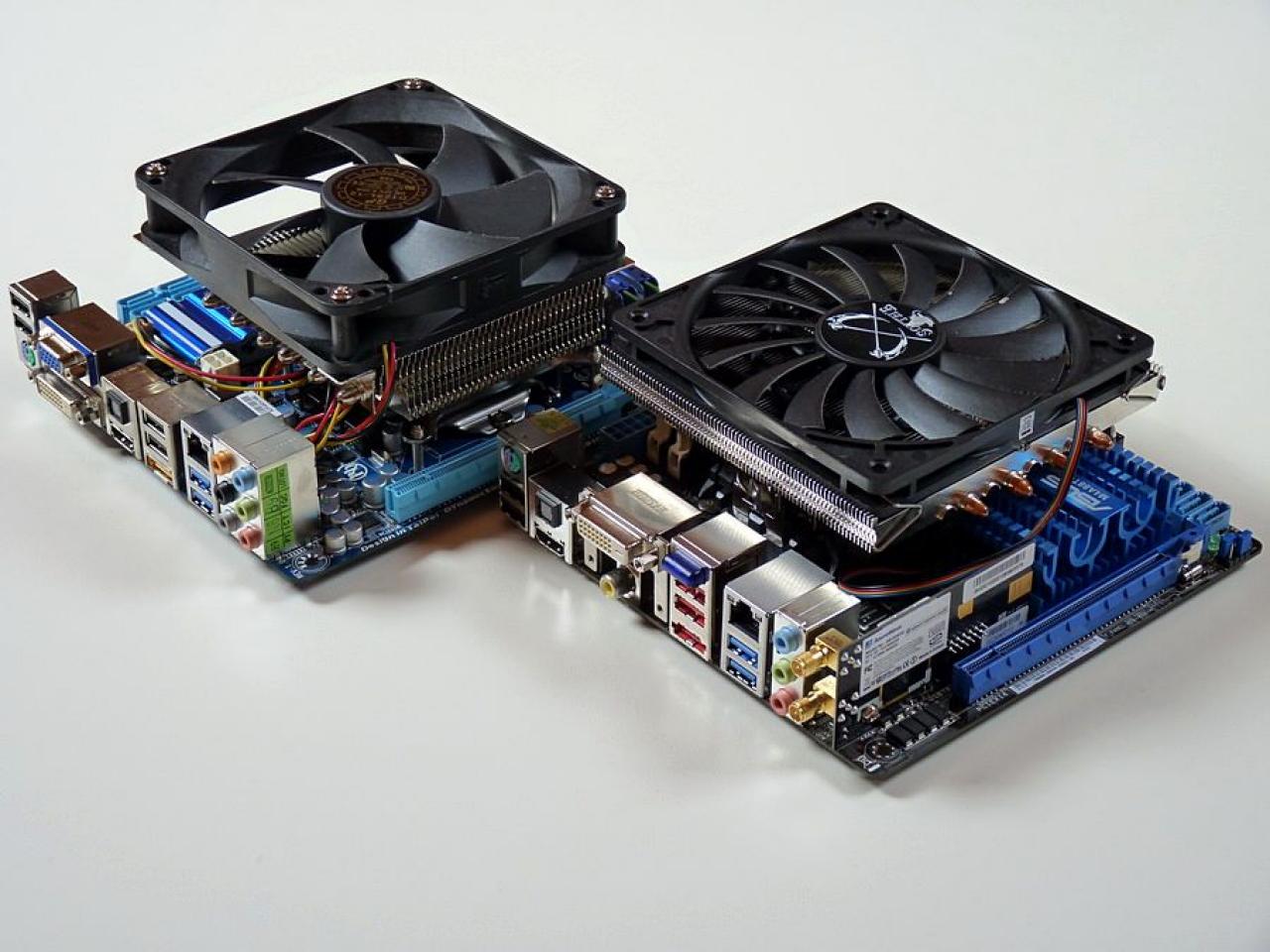 [19/11/2010] Die Mainboard-Schätze der PCGH-Community - Neues Update (14)